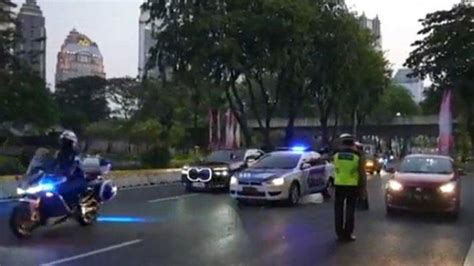 Viral Mobil Polantas Diteriaki Polisi Usai Terobos Rombongan Delegasi