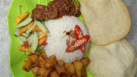 Nasi Sego Pupuk Mantenan Enak Daging Lapis Sambal Goreng Kentang