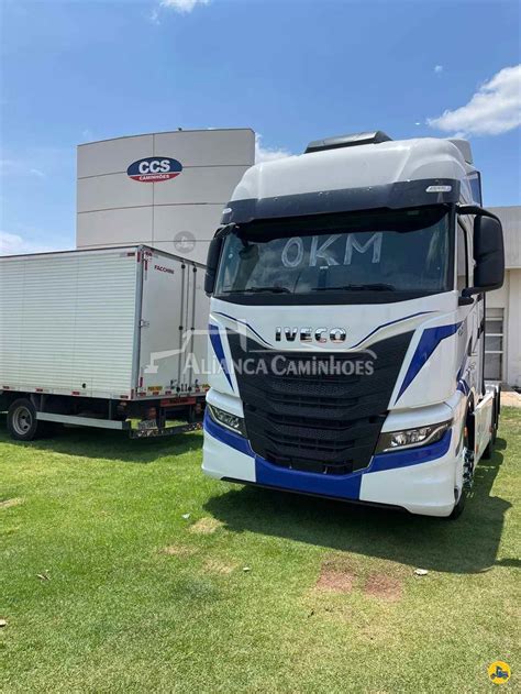 Caminhao Iveco S WAY 540 Cavalo 6x4 usado à venda