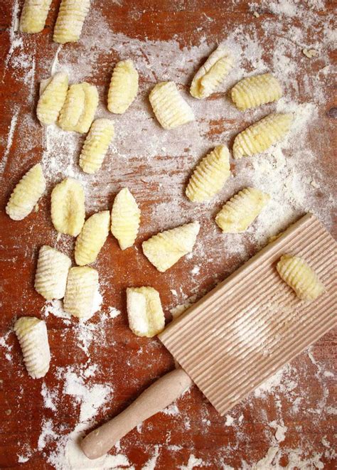 How To Make Classic Gnocchi From Scratch Video Food Nouveau