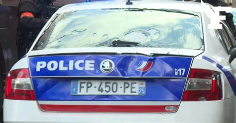 Voiture De Police Attaquée Pas Denquête Administrative Sur Le