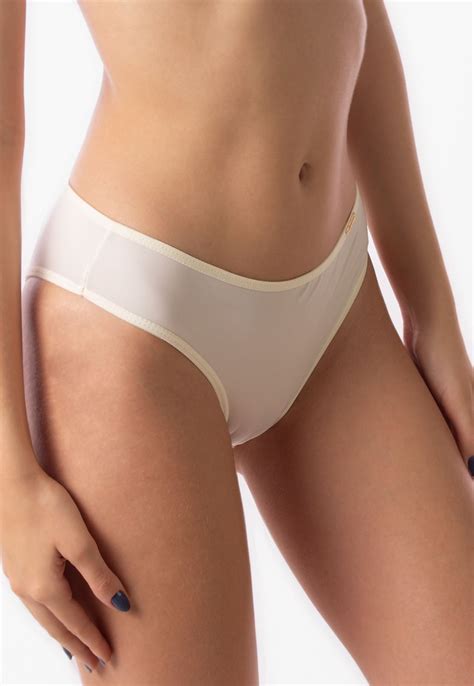 Calcinha Simony Lingerie Plus Size Tanga Basica Microfibra Branco