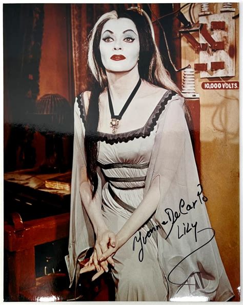 Lot Yvonne De Carlo Lily Munster Original Autographed Colour Head Shot