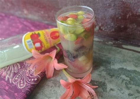 Resep Es Buah Sirup oleh Hayatun Nufus AY - Cookpad