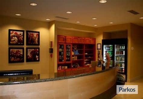 SpringHill Suites Louisville Airport Parking » reviews & prices