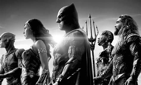 Liga da Justiça Snyder Cut chega ao Brasil em março saiba como