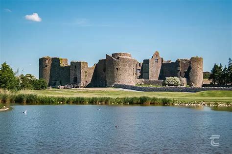 Roscommon Castle • History & Architecture • Visitor Guide 2025