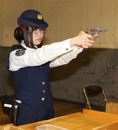 拳銃競技：女性巡査が全国v 本格訓練から1年で 関署地域課・松久史帆里さん ／岐阜 毎日新聞