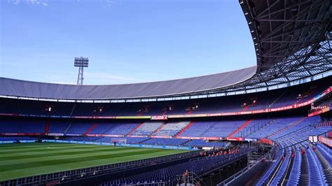 Feyenoord Speelt Zondag Tegen Heracles Almelo In Uitverkochte Kuip Fr