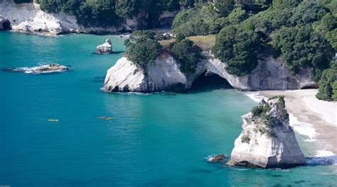 Cathedral Cove Nz Guide Walks Snorkelling Diving Kayaking