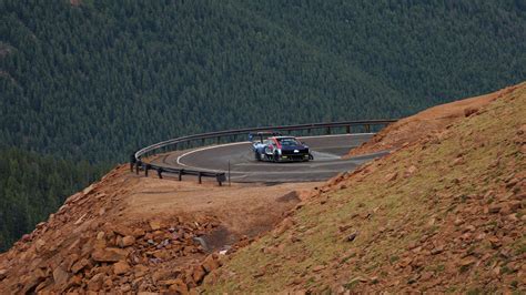 King Of The Hill Ford Wins Pikes Peak Hill Climb With F 150 Ev