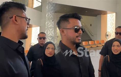 V Aliff Aziz Ruhainies Mengaku Tidak Bersalah Berkhalwat Sensasi