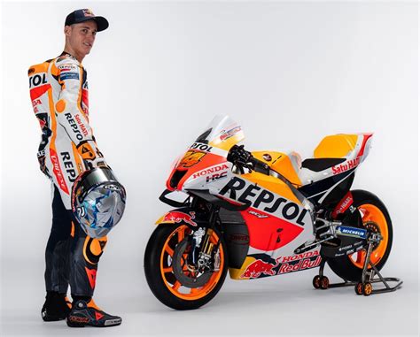 Tim Repsol Honda Resmi Luncurkan Motor Yang Digunakan Pada Motogp