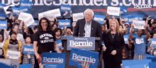 Bernie Sanders Rashida GIF - Bernie Sanders Rashida Tlaib - Discover ...