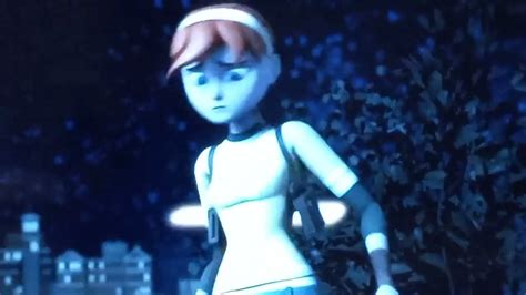 TMNT 2012 April O'neil shoots A Triceraton - YouTube