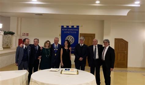 OMAGGIATO IL COMPIANTO ROTARYANO LUIGI MAMONE NELLA CONVIVIALE DELLO