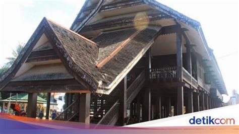 4 Rumah Adat Sulawesi Tenggara Dan Keunikan Arsitekturnya