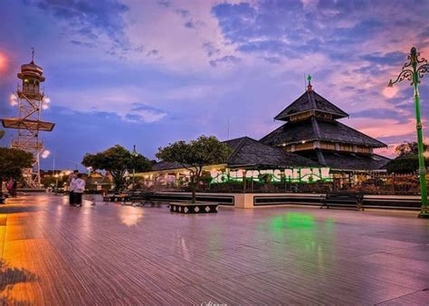 Mengenal Masjid Tertua Di Indonesia Inilah Sejarah Masjid Agung Demak