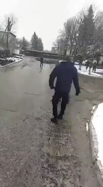 Aldin 🇧🇦 On Twitter First Instance Of Russian Forces Shooting Civilian At The Protests