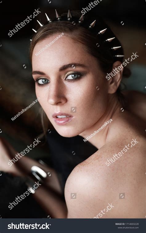 Vertical Portrait Attractive Sexy Girl Naked Stock Photo 1714003228 Shutterstock