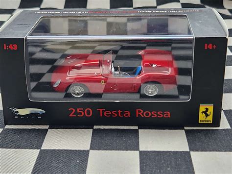 Hot Wheels ELITE Ferrari Testa Rossa Kustomkollector