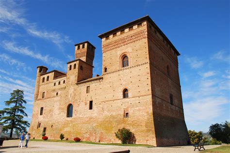 Castelli Del Piemonte I Posti Da Visitare In Italia