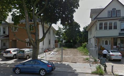 Infill Three Story Two Unit Residential Project Filed At 716 Ditmas