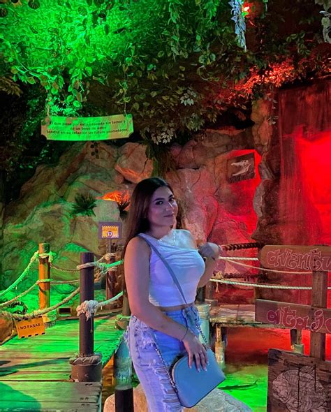 Alejandra Sandoval (@sandovalejandra) • Instagram photos and videos