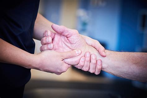 Should You See A Certified Hand Therapist Proactive Physical Therapy