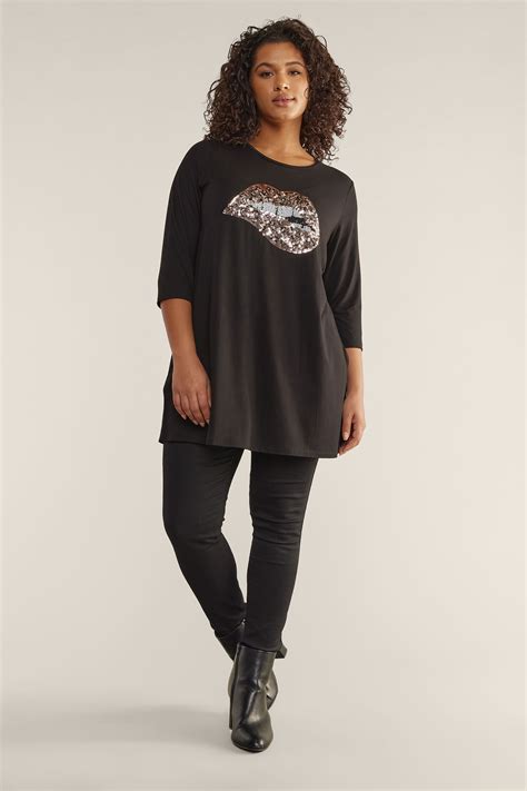 EVANS Plus Size Black Sequin Lips Top Evans