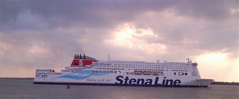 stena brings  smoking  slice  life