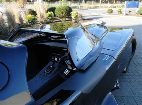 Working Batmobile up for auction (pictures) - CNET