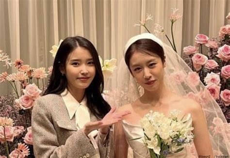 Iu、親友t Ara ジヨンに贈った結婚祝いに感動！ 「若い時のあなたがどれだけキレイだったかを記憶するために」 センスの光るプレゼントと