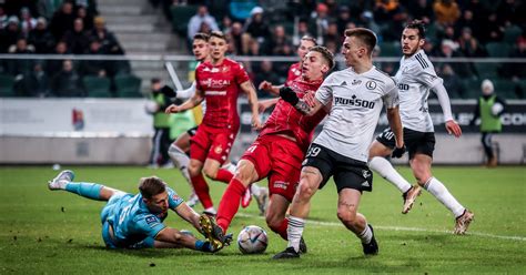 Legia Warszawa Widzew Łódź Co za mecz Ligowy klasyk nie zawiódł WIDEO