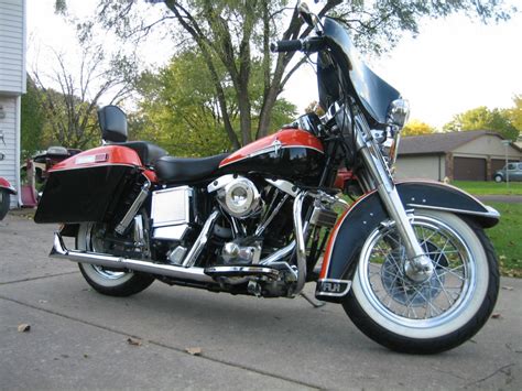 Restored Harley Davidson FLH Electra Glide 1979 Photographs At