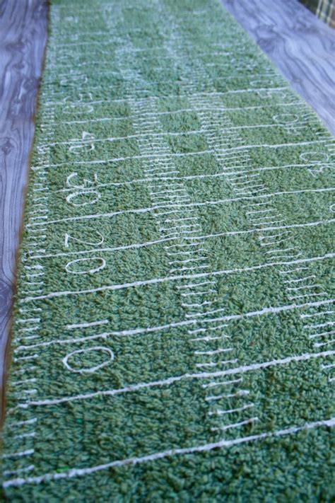Diy Football Field Table Runner Jordans Easy Entertaining