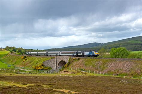 Class 43 Hst Of Scot Between Moy And Tomatin