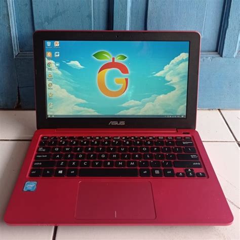 Jual Asus E S Warna Merah Muda Ssd Ram Gb Windows Second