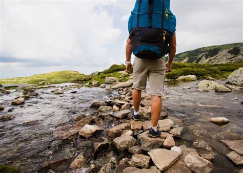 6 Best Shoes for Hiking in Water (Trail Guide to Dry, Healthy Feet ...