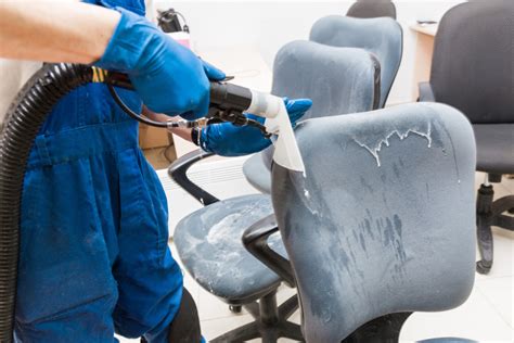 How To Wash Your Fabric Office Chair In 7 Easy Steps Officegearlab