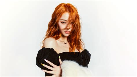 Yunjin Le Sserafim Easy Compact 4k 1770j Wallpaper Pc Desktop