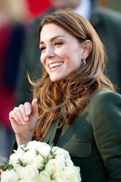 Esmalte Nude N O Tirar O Casaco Em P Blico E Outras Regras De Moda Que A Fam Lia Real Precisa