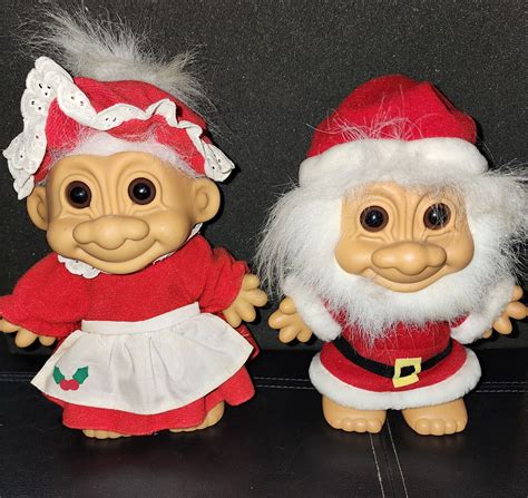 Vintage Hallmark Mr And Mrs Santa Claus Troll Dolls Platic Made By Russ 8 Tall Ebay