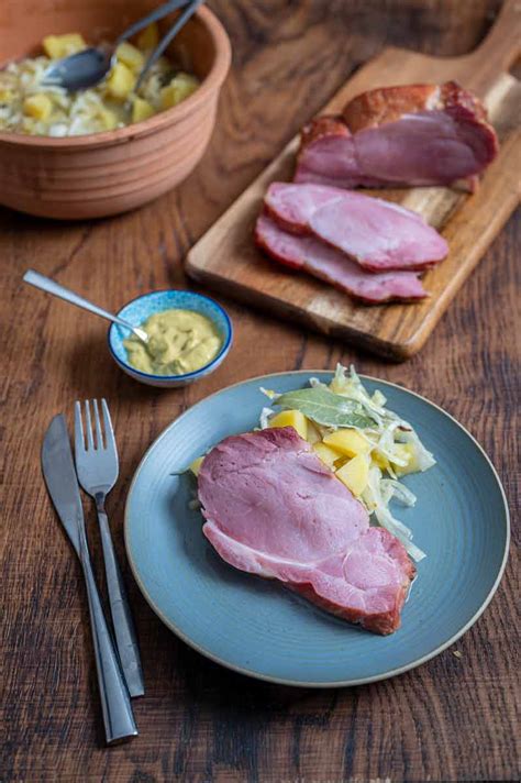 Kassler Mit Sauerkraut Im Backofen Chefkoch Kasseler Sauerkraut