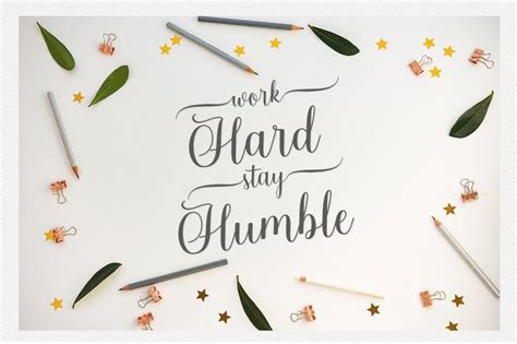Yulita Script Font · 1001 Fonts