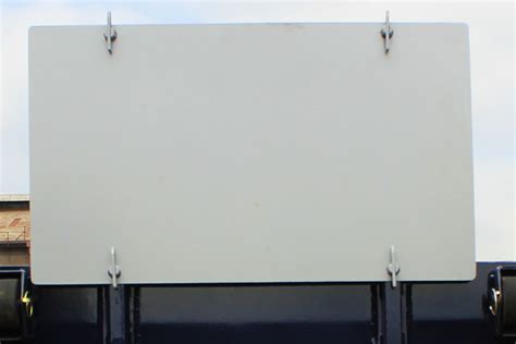 Henred Fruehauf Trailer Manufacturers Flatdeck Link