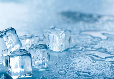 Ice Cubes Dropped Into Water Stock Illustration Illustration Of