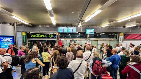 Demoras en Cercanías tras restablecerse la circulación de trenes en Atocha