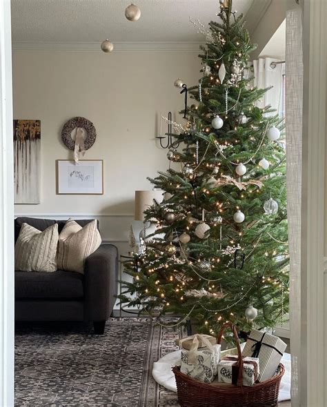 Trends In Christmas Decor Explore Colors And Designs