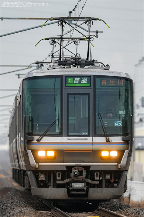 2nd Train 【jr西】京都支所所属の223系6000番台r209編成が通常入らない草津線に入る運用を代走の写真